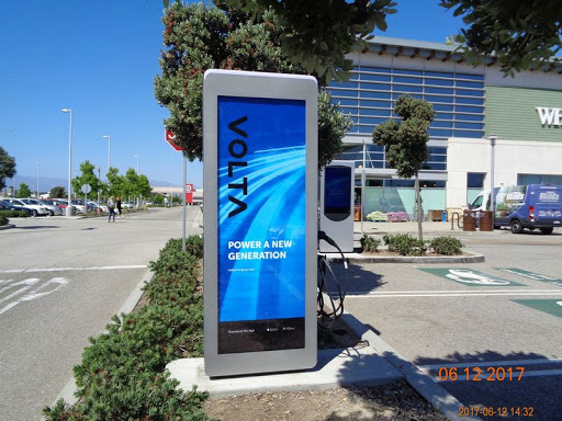 Cell phone charging station Oxnard