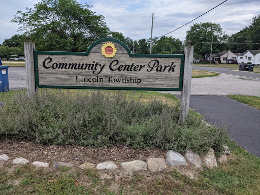 Park «Community Center», reviews and photos, 5575 S Roosevelt Rd, Stevensville, MI 49127, USA