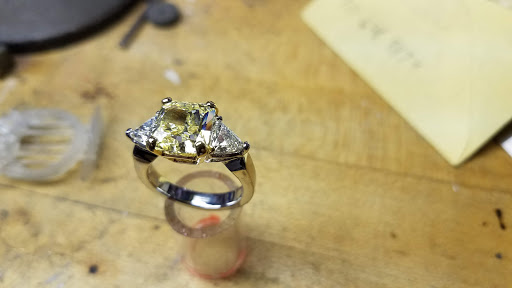 Jeweler «Karagosian & Sons Jewelers Inc», reviews and photos, 2266 Orchard Lake Rd, Sylvan Lake, MI 48320, USA