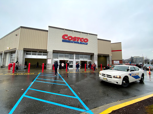 Costco Wholesale, 2 Teterboro Landing Dr, Teterboro, NJ 07608, USA, 