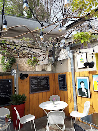 Atmosphère du L'insolite - Restaurant Lourmarin - n°5