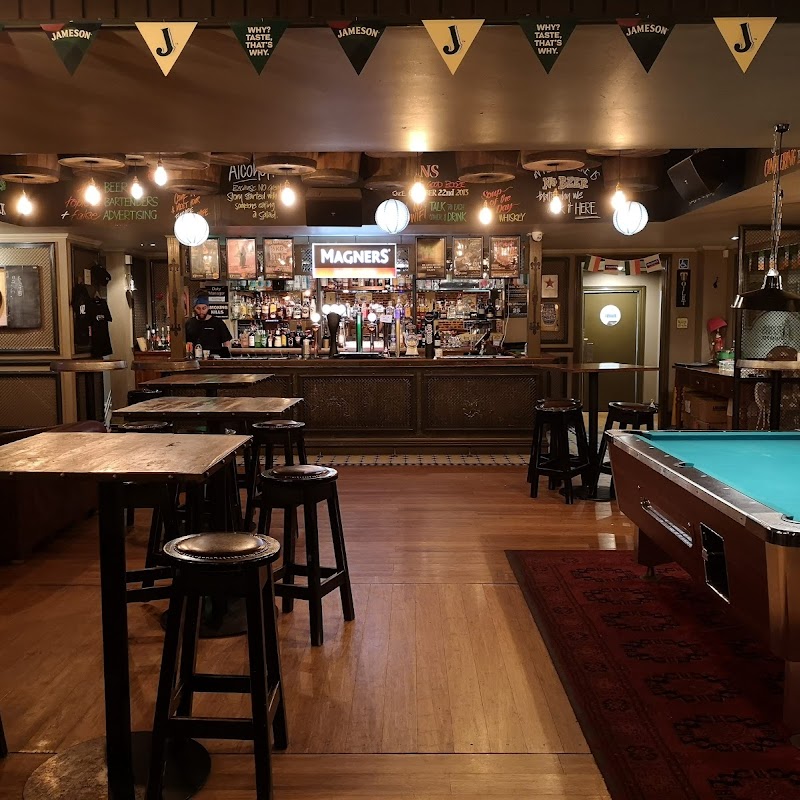 O'Flynns Irish Pub