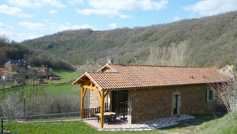 L'Ancienne Grange - Gîtes de France à Broquiès (Aveyron 12)