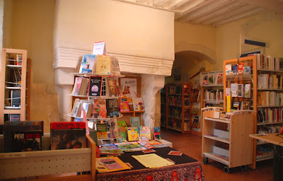 Bibliothèque Luché Pringé à Luché-Pringé