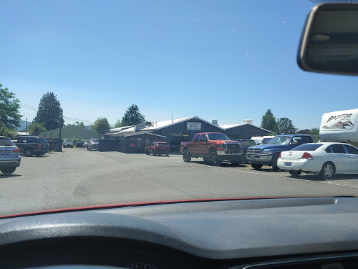 Auto Repair Shop «Victory Lane Auto Body», reviews and photos, 415 22nd St, Washougal, WA 98671, USA