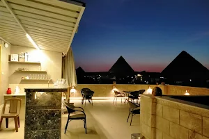 Hassan Pyramids Hotel 安心の日本語サポート及びツアー対応 image