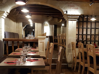 Salle des Gardes à Annecy