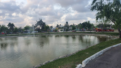Lago del Parque Bicentenario