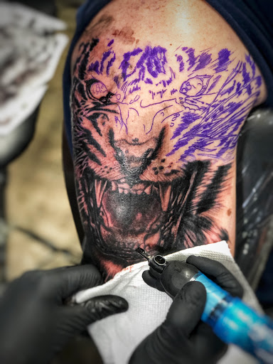 Tattoo Shop «Prison Break Tattoos», reviews and photos, 5306 Washington Ave, Houston, TX 77007, USA