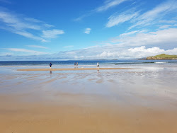 Foto di Tullagh Beach con dritto e lungo