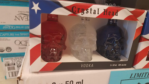 State Liquor Store «NH Liquor & Wine Outlet», reviews and photos, 68 Elm St, Manchester, NH 03103, USA