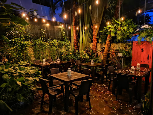 La Placette Lounge & Garden