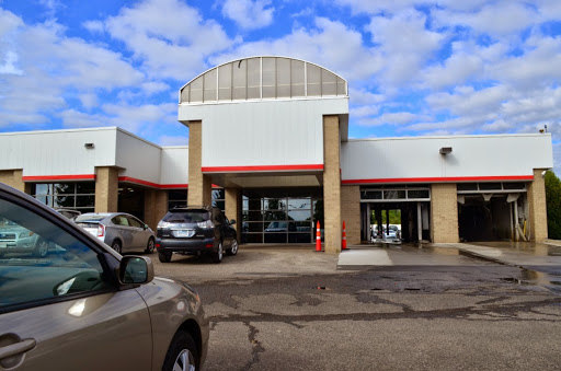 Toyota Dealer «Maplewood Toyota», reviews and photos, 2873 Maplewood Dr, Maplewood, MN 55109, USA