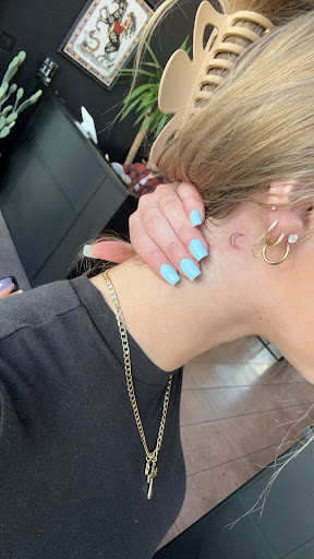 Explore tattoo space ideas, creative tattoo ideas in Venice, available at KISS KISS TATTOO & PIERCING