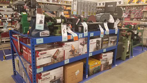 Hardware Store «Harbor Freight Tools», reviews and photos, 2418 Commercial Way, Spring Hill, FL 34606, USA