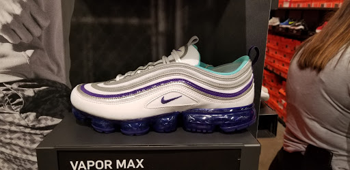 Clothing Store «Nike Factory Store», reviews and photos, 2350 Grand Cypress Dr #350, Wesley Chapel, FL 33544, USA