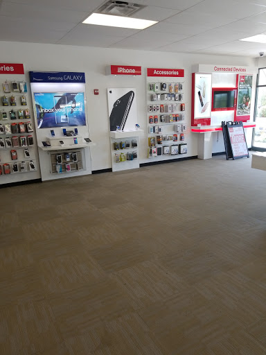 Cell Phone Store «Verizon Wireless Warwick», reviews and photos, 148 NY-94, Warwick, NY 10990, USA