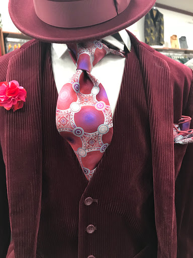 Clothing Store «The City Outlet Clothing», reviews and photos, 17653 Twelve Mile Rd, Lathrup Village, MI 48076, USA