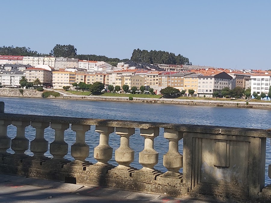 Paseo da Ría do Burgo