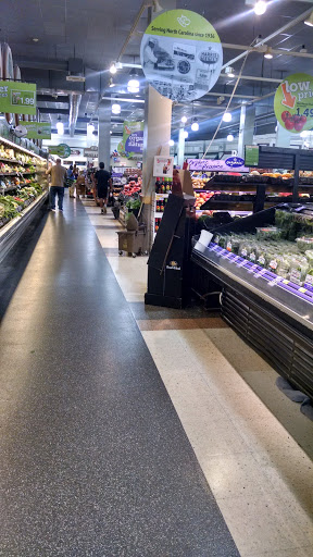 Grocery Store «Harris Teeter», reviews and photos, 500 Oberlin Rd, Raleigh, NC 27605, USA