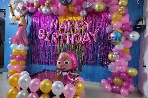 Suraj Royal balloon decoration image