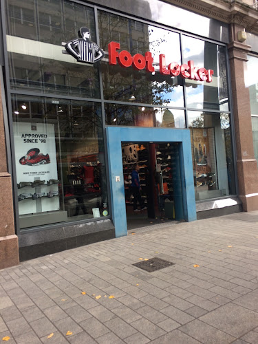 Foot Locker - Clothing store