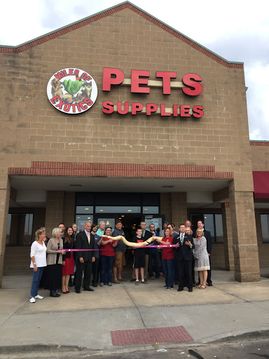 Pet Store «Miles of Exotics», reviews and photos, 8350 N Broadway, Kansas City, MO 64118, USA