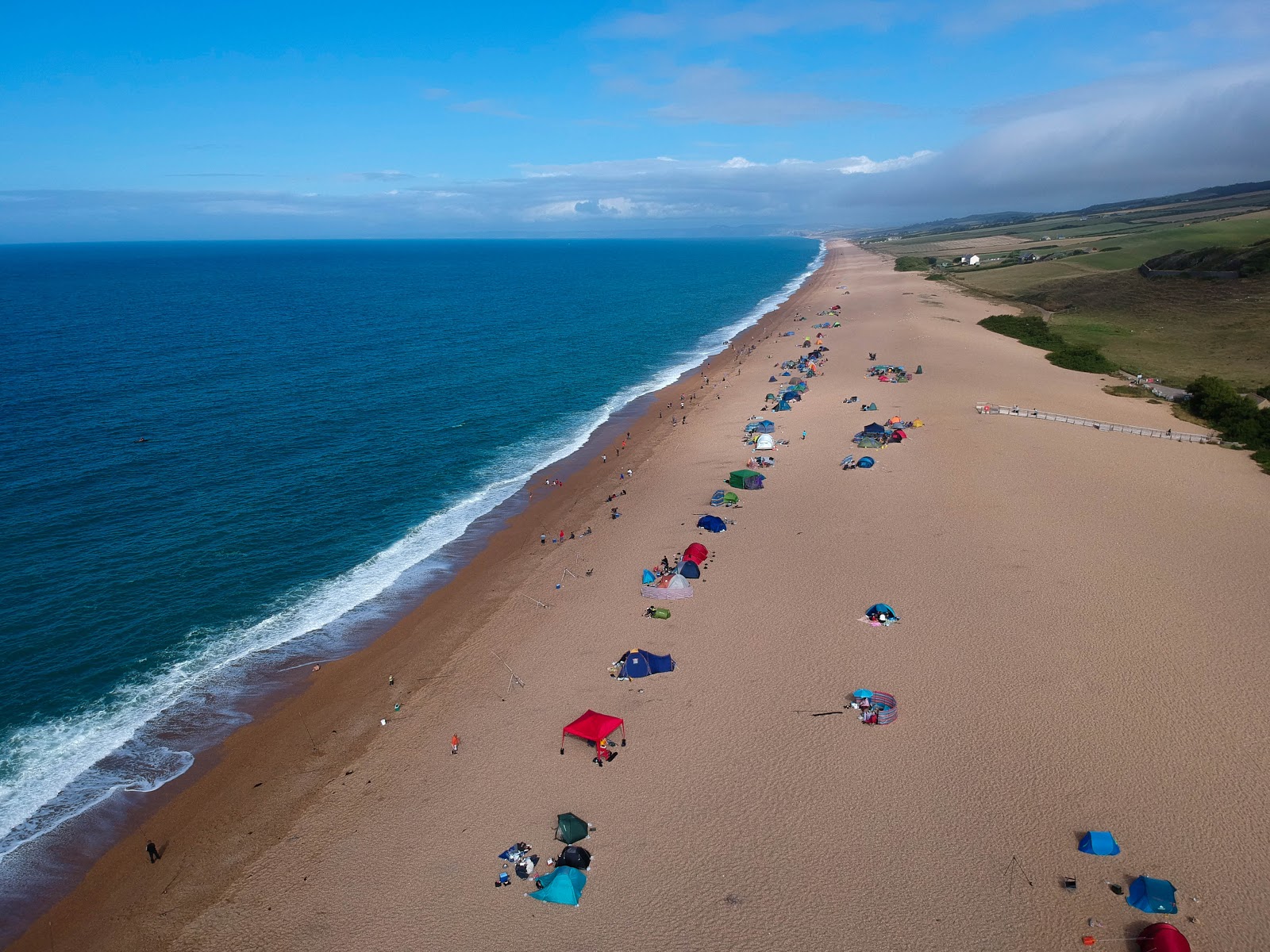 Fotografija Chesil beach z dolga ravna obala