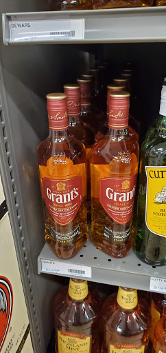 Supermarket «Giant Eagle Supermarket», reviews and photos, 55 Meadow Park Ave, Lewis Center, OH 43035, USA