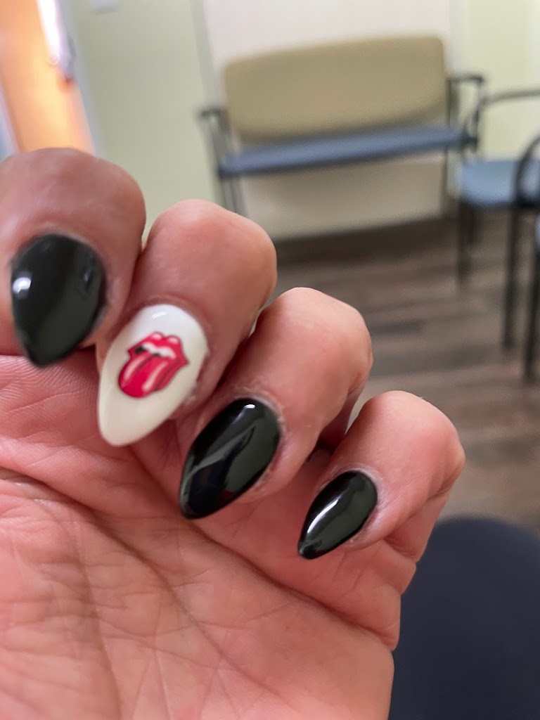 Revive Nails & Spa Revere, MA 02151 Services and Reviews