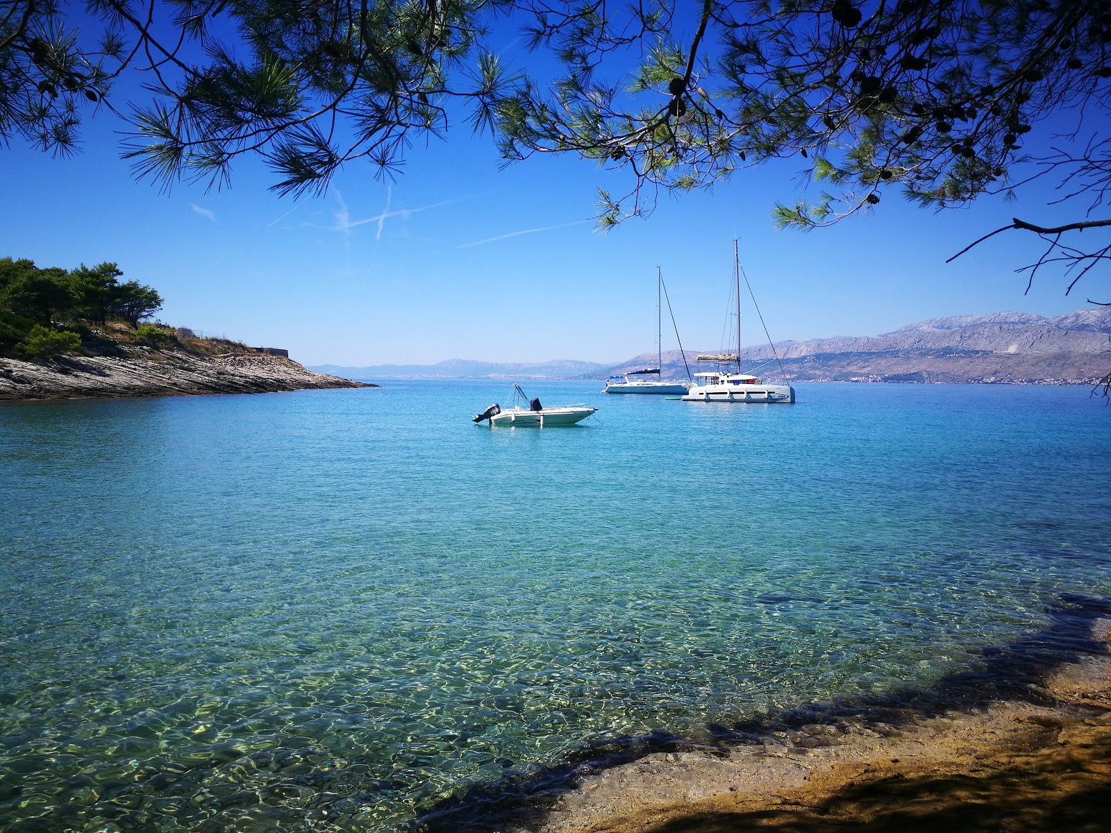 Photo de Ducac beach avec #42