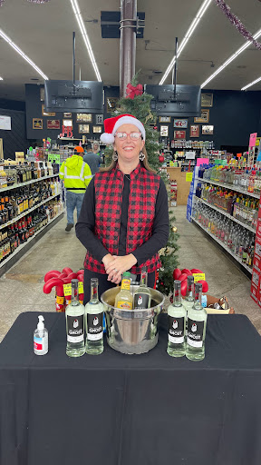 Liquor Store «Holiday Liquor», reviews and photos, 5900 South Fwy, Fort Worth, TX 76134, USA