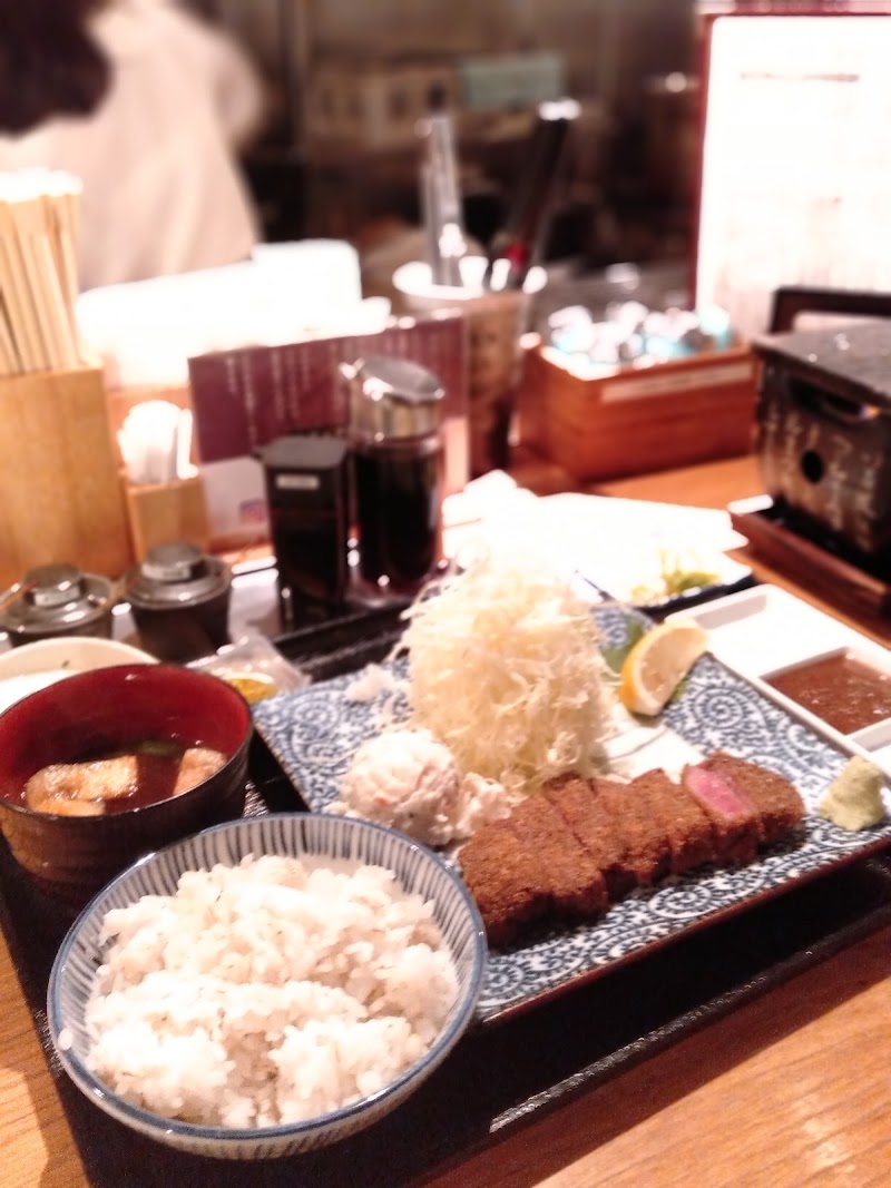 牛かつ 横濱川島屋 神奈川県横浜市中区常盤町 とんかつ店 レストラン グルコミ