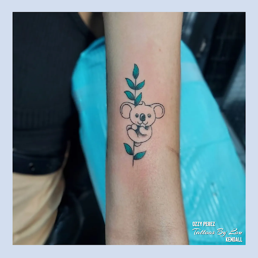 Explore tattoo ideas daisy, creative tattoo ideas in Miami, available at Tattoos by Lou Miami - Kendall
