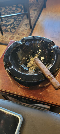 Tobacco Shop «Old Virginia Tobacco Co», reviews and photos, 20921 Davenport Dr, Sterling, VA 20165, USA