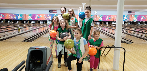 Bowling Alley «Beverly Lanes», reviews and photos, 8 Beverly Ln, Arlington Heights, IL 60004, USA