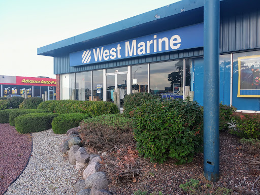 Marine Supply Store «West Marine», reviews and photos, 4141 S 76th St, Greenfield, WI 53220, USA