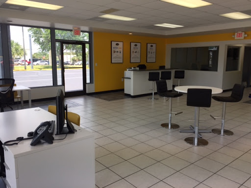 Used Car Dealer «CARite of Cocoa», reviews and photos, 304 S Cocoa Blvd, Cocoa, FL 32922, USA