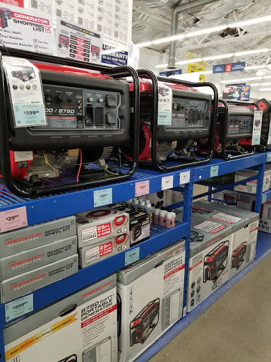 Hardware Store «Harbor Freight Tools», reviews and photos, 1349 N Blackstone Ave, Fresno, CA 93703, USA