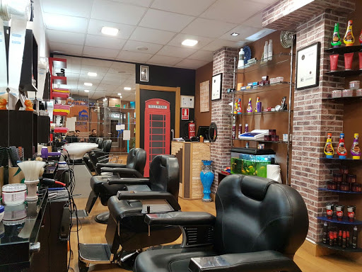 Información y opiniones sobre Peluqueria y barbería Arrandi de Baracaldo