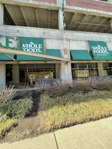 Grocery Store «Whole Foods Market», reviews and photos, Whole Foods Market, 110 Bloomingdale Rd, White Plains, NY 10605, USA