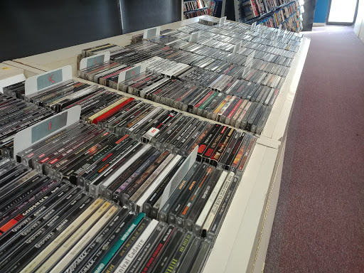 Music Store «Disc Replay», reviews and photos, 1418 Butterfield Rd, Downers Grove, IL 60515, USA