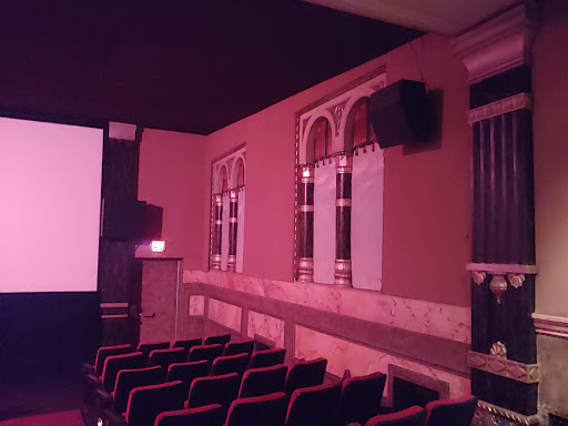 Movie Theater «Landmark Oriental Theatre», reviews and photos, 2230 N Farwell Ave, Milwaukee, WI 53202, USA