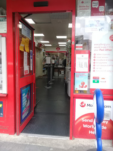 Reviews of Well Street Post Office in London - Post office