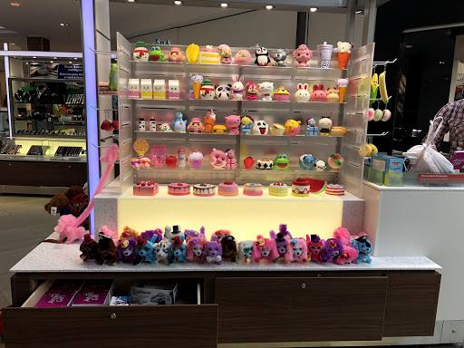 Shopping Mall «Springfield Town Center», reviews and photos, 6500 Springfield Mall, Springfield, VA 22150, USA