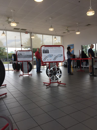 Tire Shop «Discount Tire Store - Greenville, SC», reviews and photos, 1408 Woodruff Rd, Greenville, SC 29607, USA