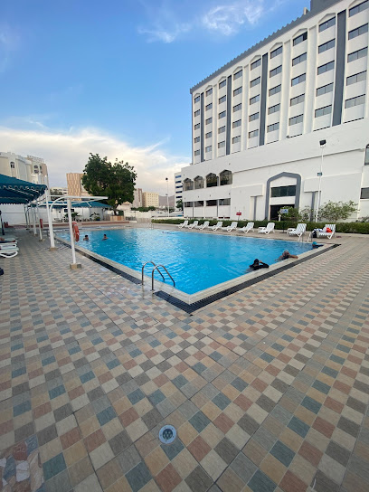 Hotel Muscat Holiday Swimming Pool - Way no 3521, Muscat, Oman