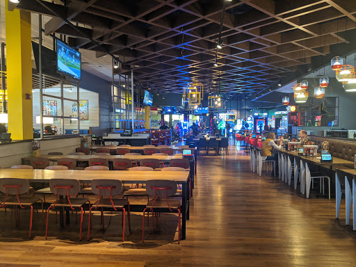 Restaurant «Main Event Entertainment», reviews and photos, 2070 S Stemmons Fwy, Lewisville, TX 75067, USA