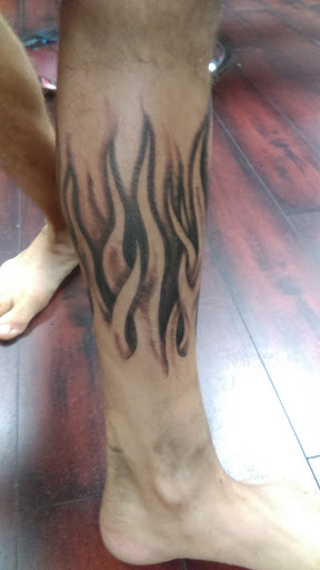 Tattoo Shop «Pure Addictions», reviews and photos, 76 E Lakewood Blvd, Holland, MI 49424, USA