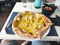 Pizza du Restaurant italien La Bella Vita à Saint-Gilles-Croix-de-Vie - n°2